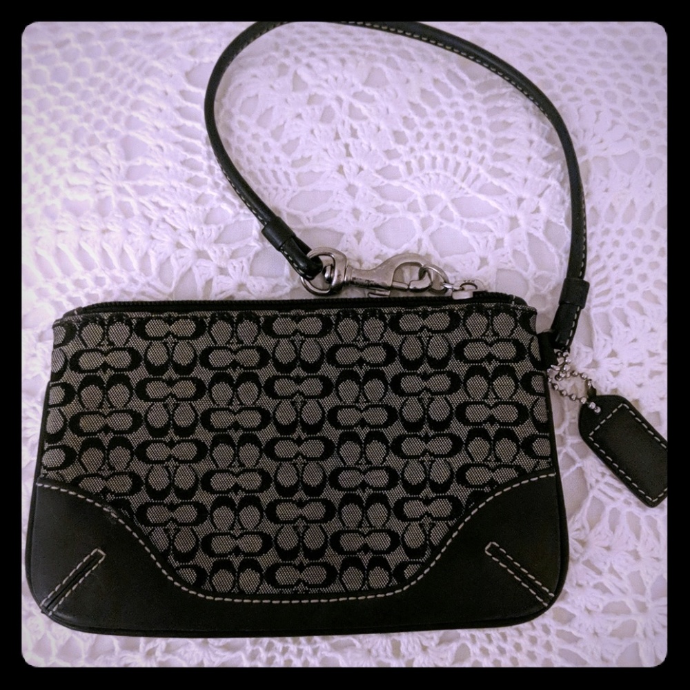 Classic Coach Wristlet